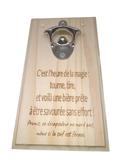 Décapsuleur Mural Personnalisable en Bois de Pin